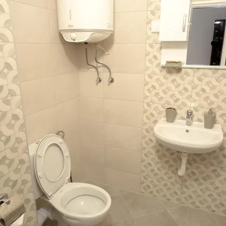 Appartement Aleks Center 2- Free Parking *