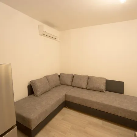 Appartement Aleks Center 2- Free Parking