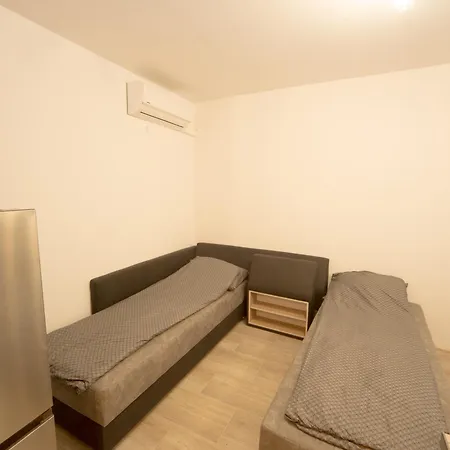 Appartement Aleks Center 2- Free Parking